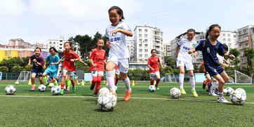 人和街小学足球场规划与建设